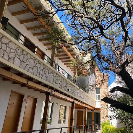 Hotel La Cuesta Toscana Bernal Bagian luar foto