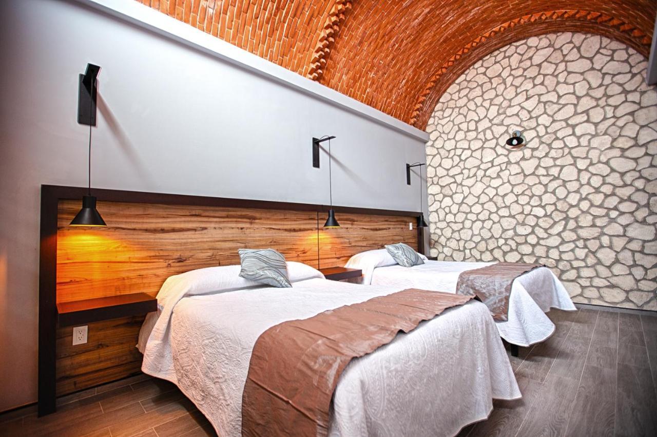 Hotel La Cuesta Toscana Bernal Bagian luar foto