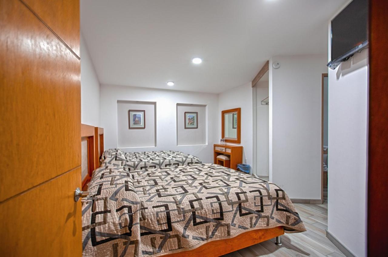 Hotel La Cuesta Toscana Bernal Bagian luar foto
