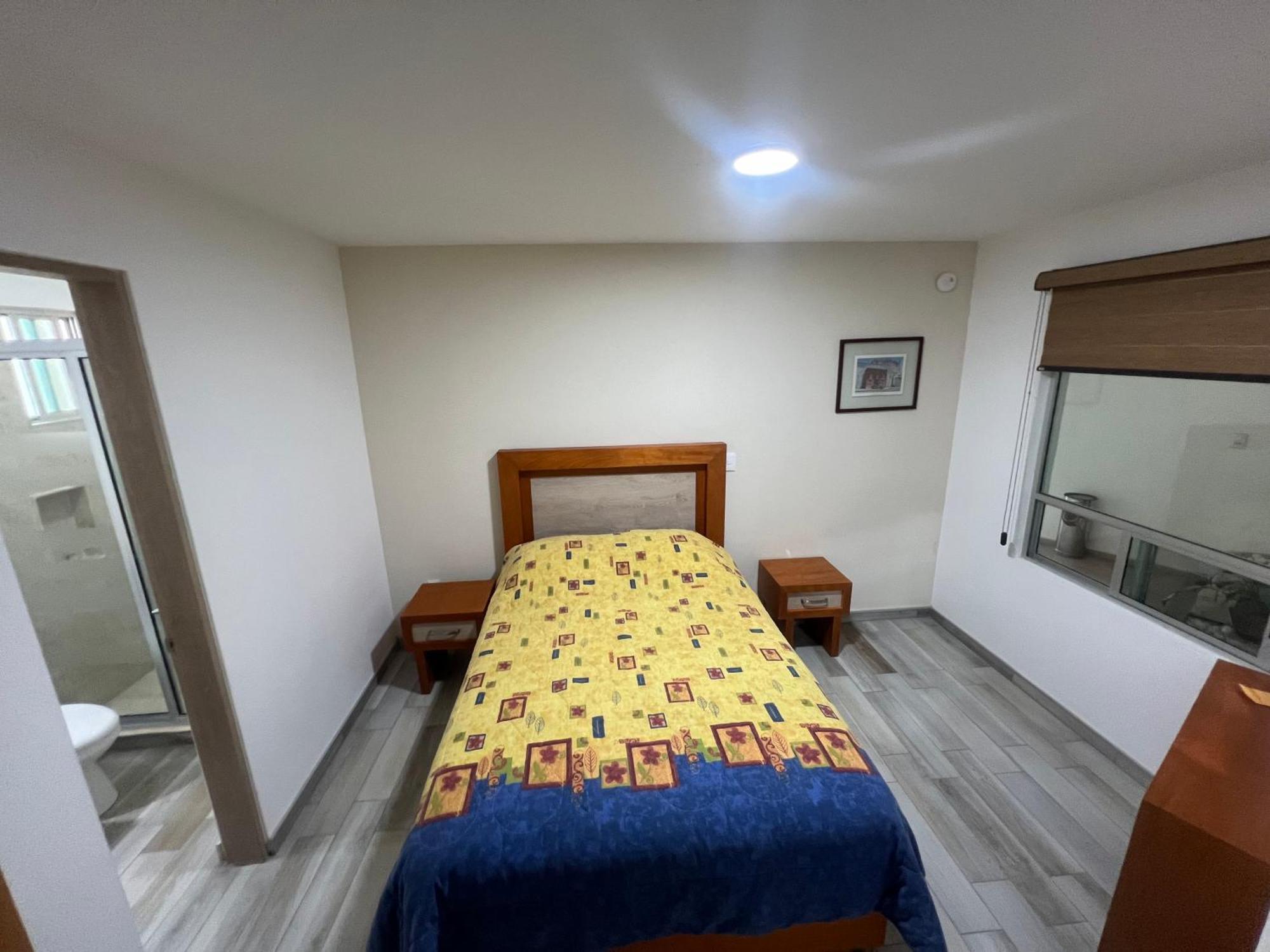 Hotel La Cuesta Toscana Bernal Bagian luar foto